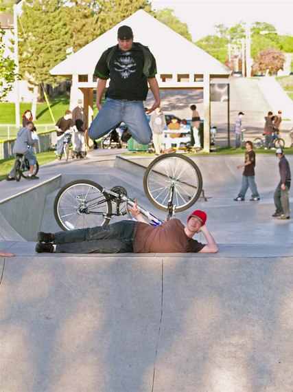 20060505_MoundSkate_232.jpgw427h570