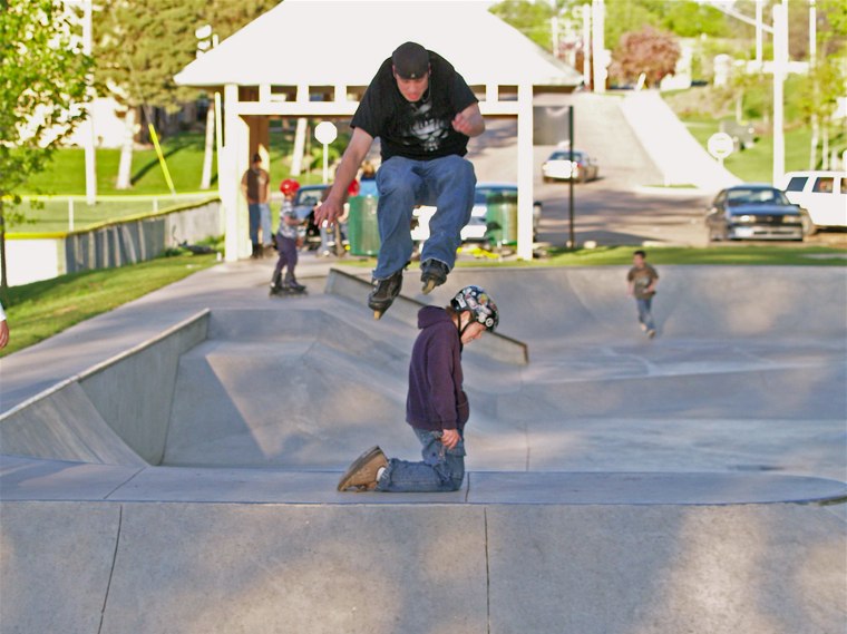 20060505_MoundSkate_235.jpgw760h569
