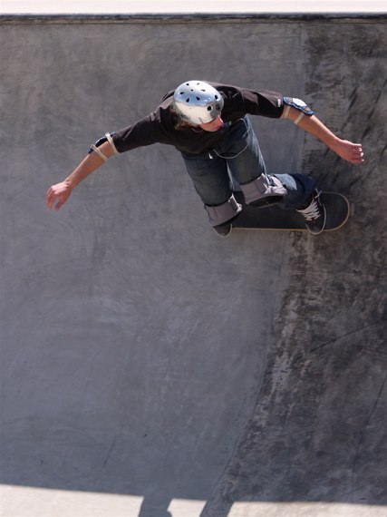 20060506_EdinaSkateboard_032.jpgw427h570