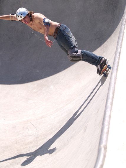 20060506_EdinaSkateboard_101.jpgw427h570