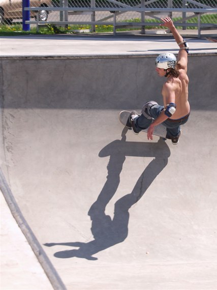 20060506_EdinaSkateboard_106.jpgw427h570