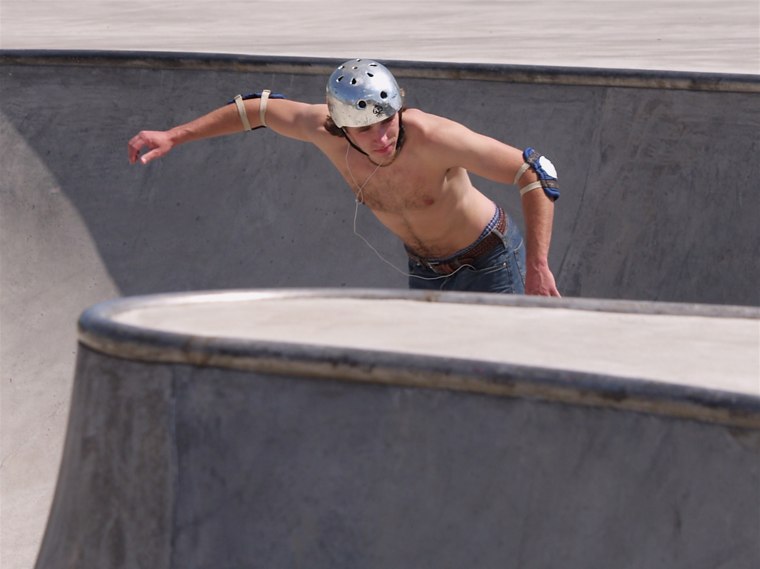 20060506_EdinaSkateboard_196.jpgw760h569