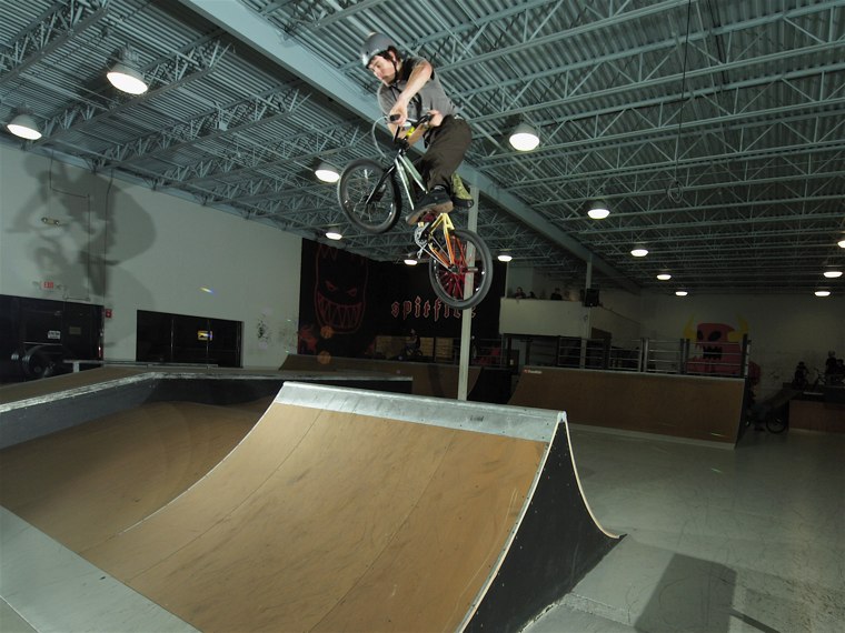 20061125_ShowcaseBikes_66.jpgw760h570
