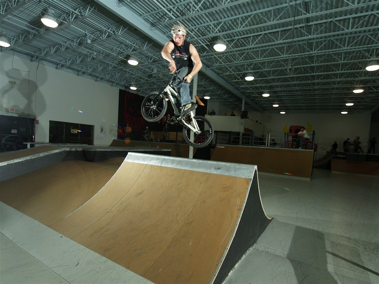 20061125_ShowcaseBikes_72.jpgw760h570