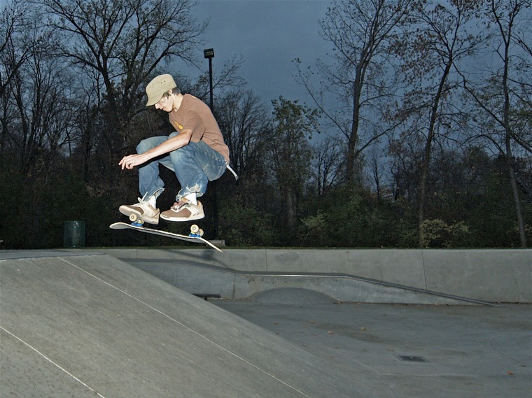20061015_MoundSkate_149.jpgw760h569