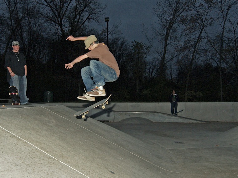 20061015_MoundSkate_174.jpgw760h569