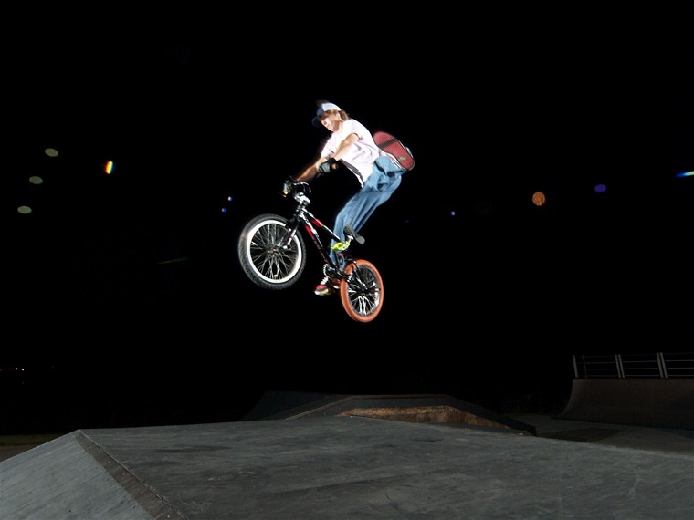 20060930_SuperiorSkate_275.jpgw760h570