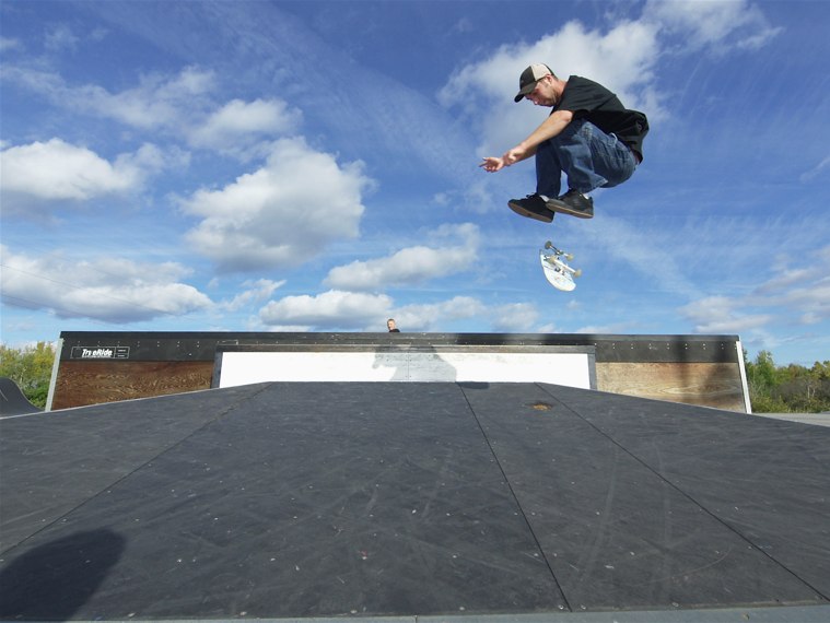 20060930_SuperiorSkate_036.jpgw759h570