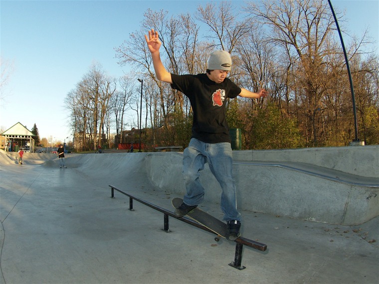 20061029_MoundSkate_121.jpgw760h570