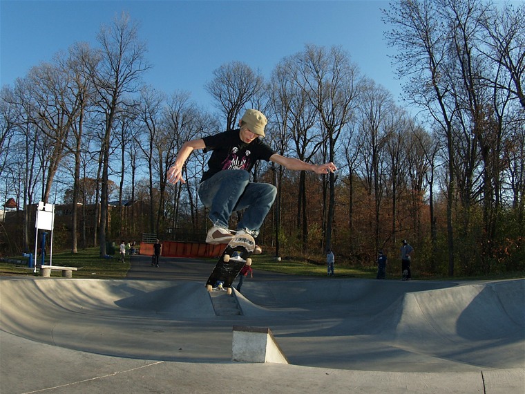 20061029_MoundSkate_072.jpgw760h570