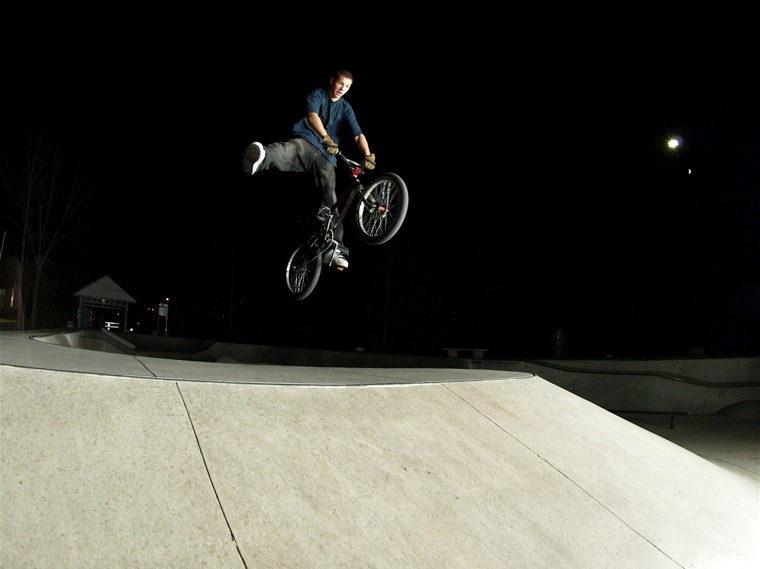 20061029_MoundSkate_206.jpgw760h569