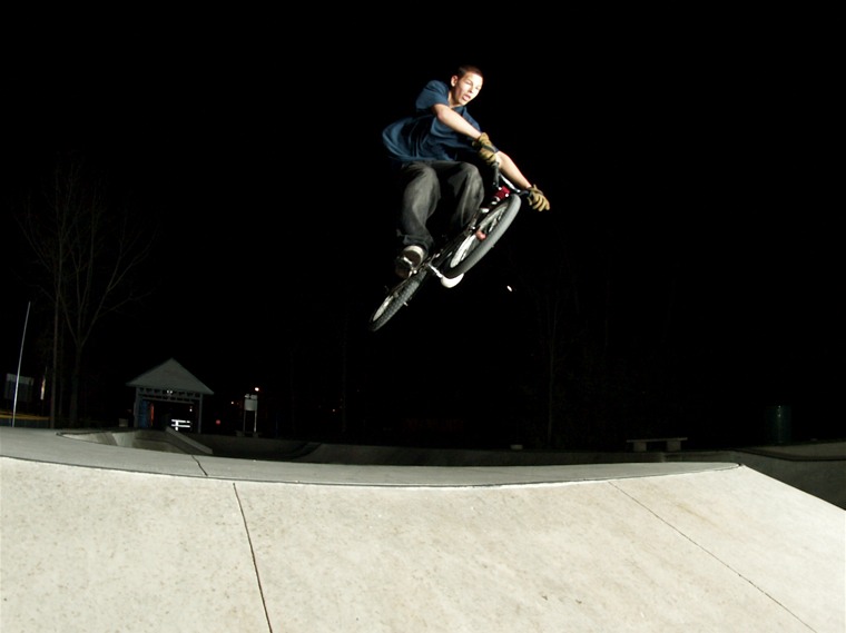 20061029_MoundSkate_214.jpgw760h569
