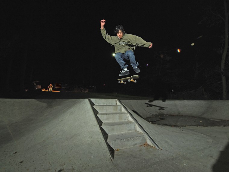 20060919_MoundSkate_100.jpgw760h570