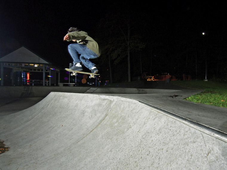 20060919_MoundSkate_126.jpgw760h569