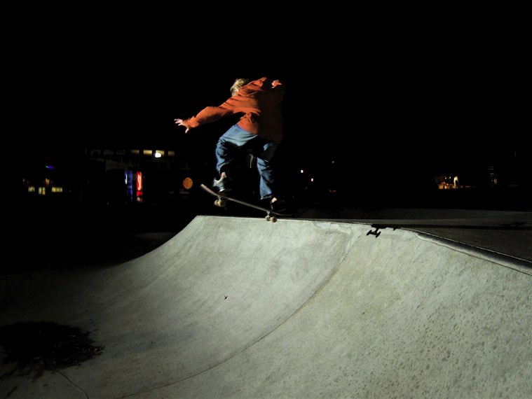 20060919_MoundSkate_127.jpgw759h570