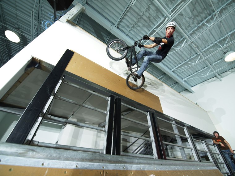 20060901_ShowcaseBikes_018.jpgw760h570