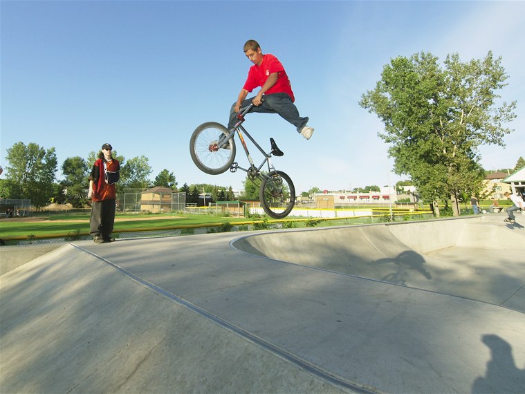 20060904_MoundSkate_019.jpgw759h570