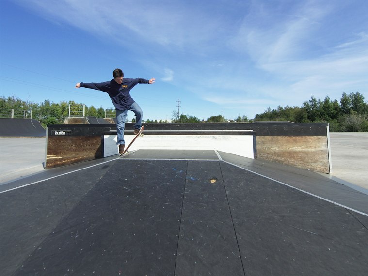 20060910_SuperiorSkate_439.jpgw759h570