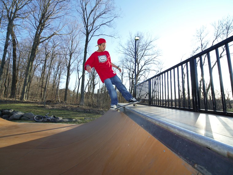 20070417_MoundSkatepark_001.jpgw760h570