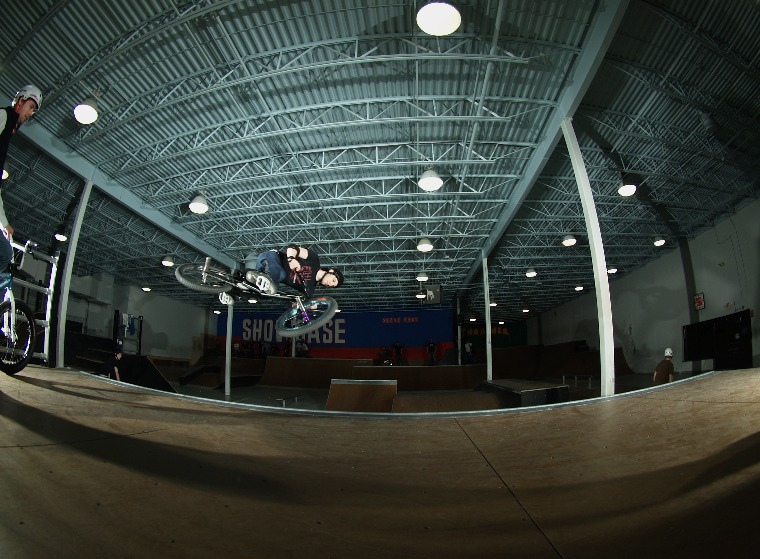 20070407_ShowcaseBMX_017.jpgw760h559