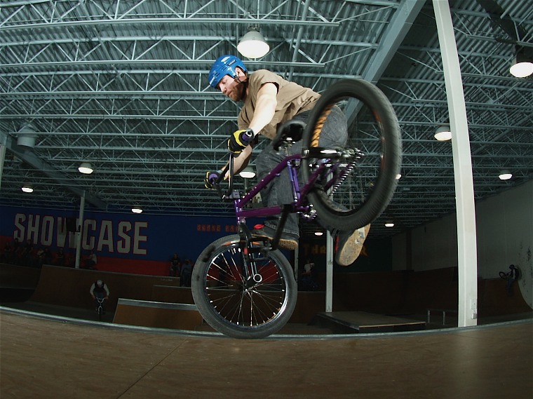 20070407_ShowcaseBMX_011.jpgw760h569