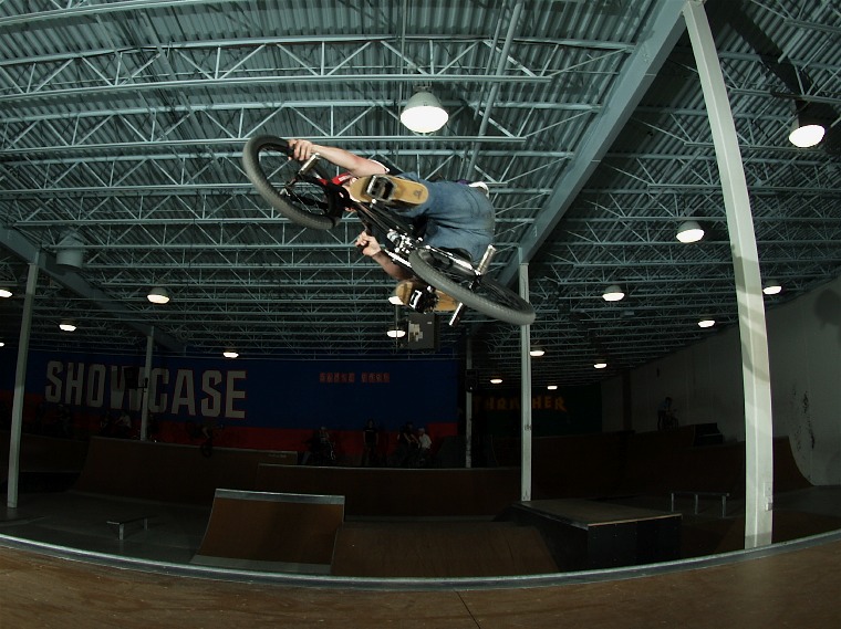 20070407_ShowcaseBMX_139.jpgw760h569