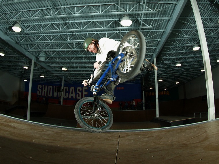 20070407_ShowcaseBMX_188.jpgw760h569