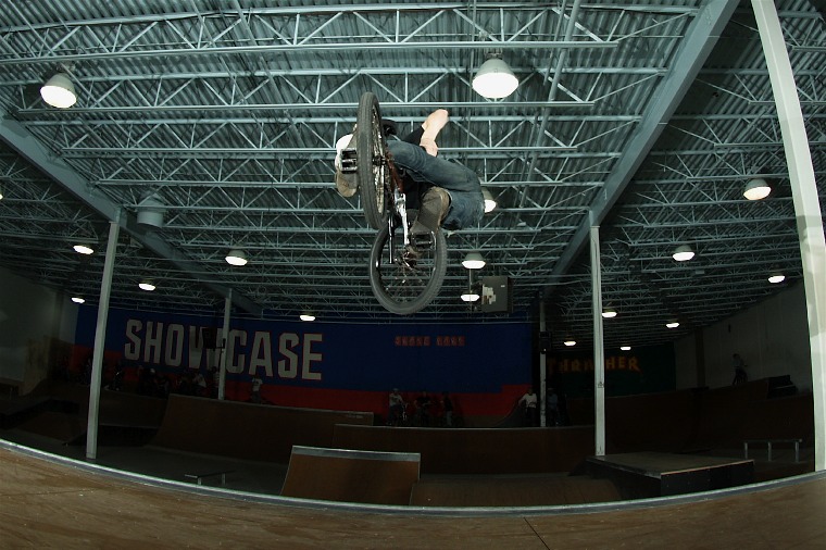 20070407_ShowcaseBMX_156.jpgw760h506