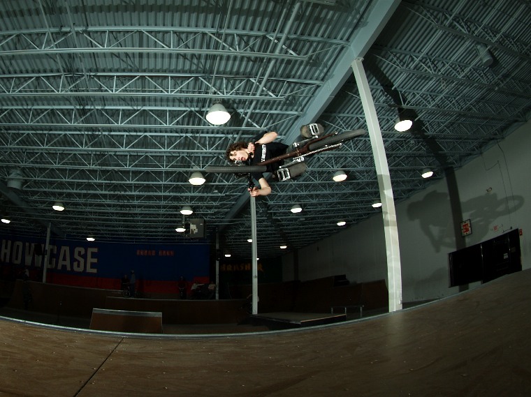 20070407_ShowcaseBMX_256.jpgw760h569