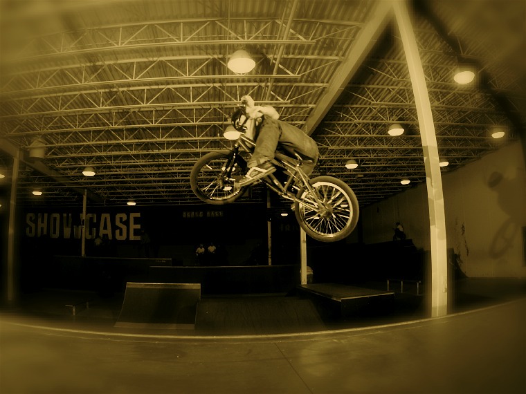 20070407_ShowcaseBMX_079.jpgw760h570