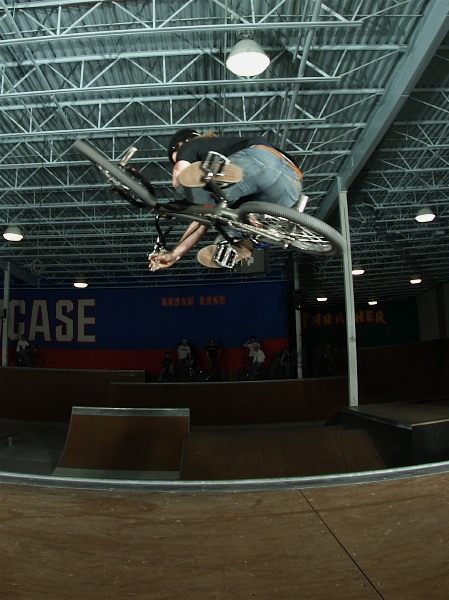 20070407_ShowcaseBMX_132.jpgw449h600