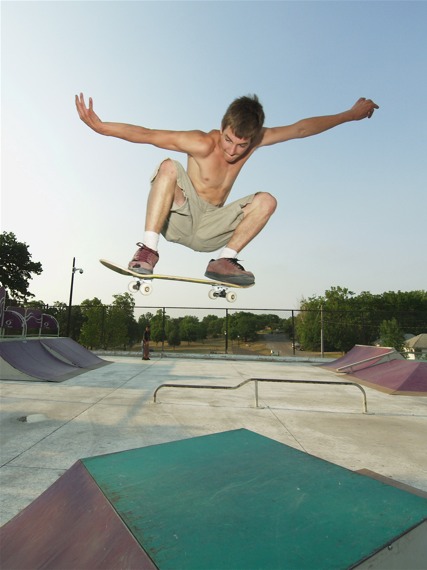 08052007_BuffaloSkate_056.jpgw427h570