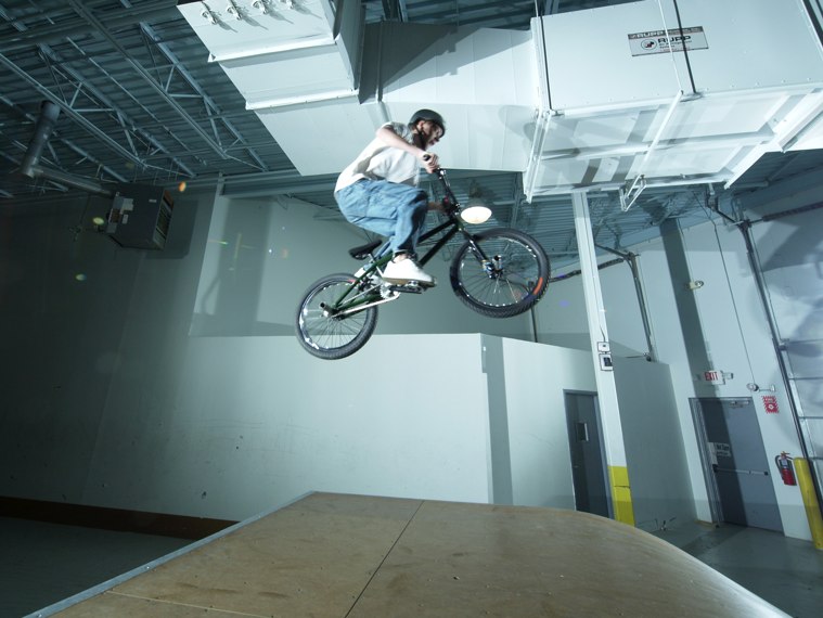 20070222_ShowcaseBMX_023.jpgw759h570