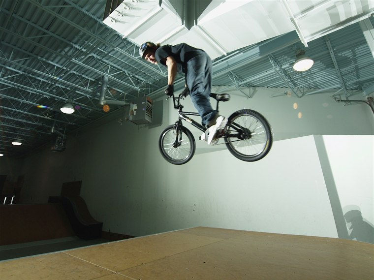 20070114_ShowcaseBikes_055.jpgw760h569