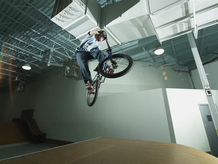 20070114_ShowcaseBikes_014.jpgw759h570