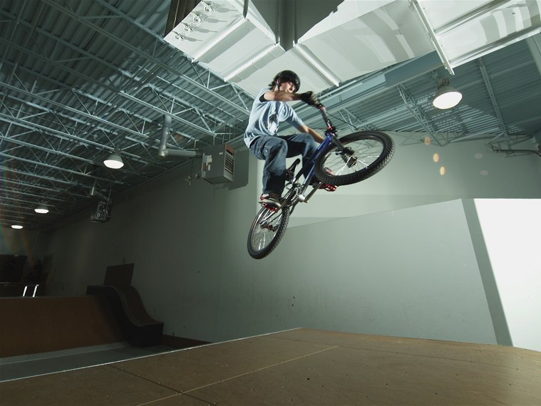 20070114_ShowcaseBikes_067.jpgw759h570