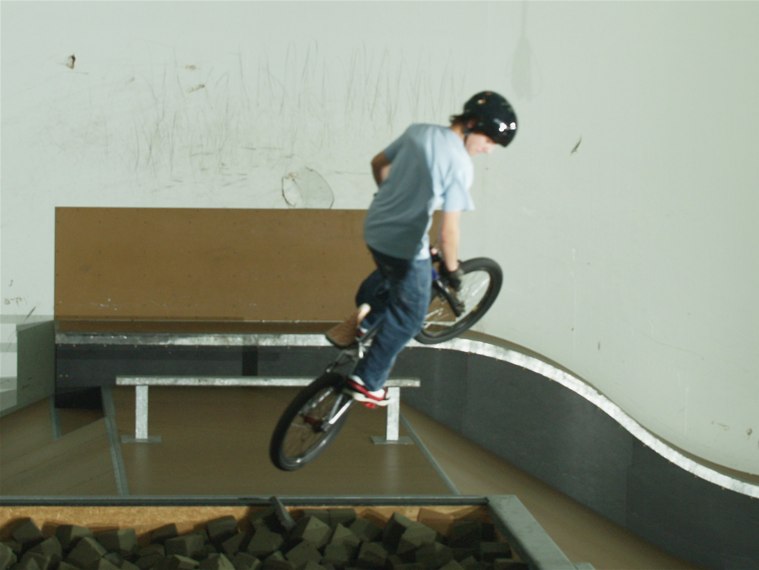 20070114_ShowcaseBikes_138.jpgw759h570