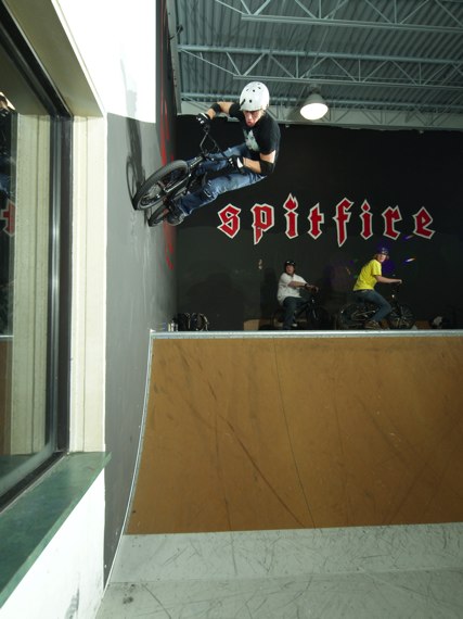 20070114_ShowcaseBikes_103.jpgw427h570