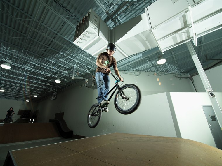 20070114_ShowcaseBikes_032.jpgw760h570