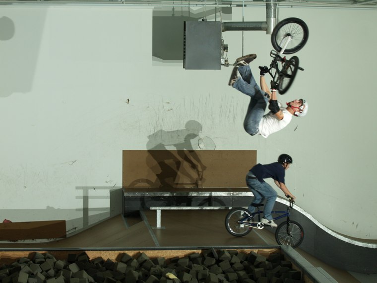20070114_ShowcaseBikes_118.jpgw760h570