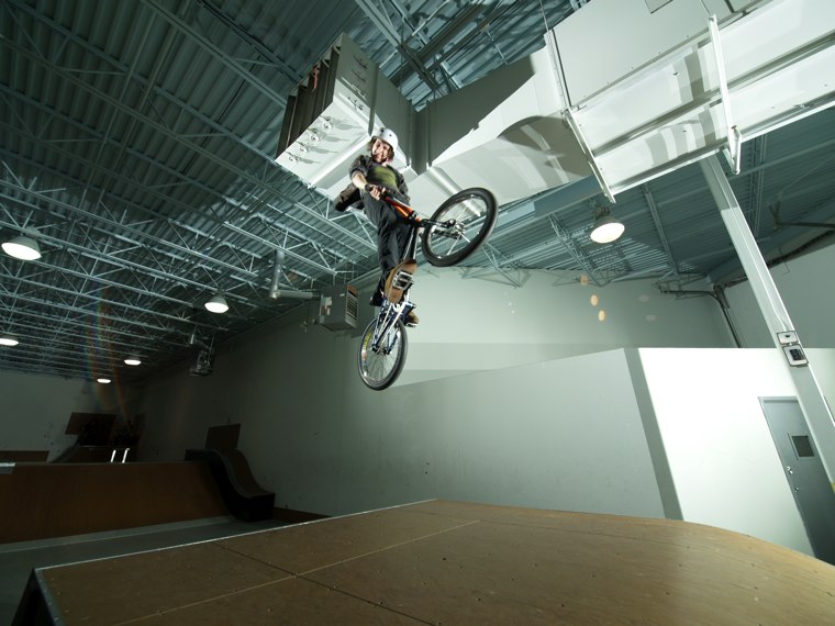 20070114_ShowcaseBikes_022.jpgw760h570
