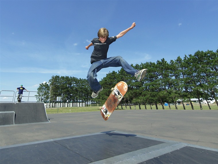 20070701_SkateGilbert_095.jpgw759h570