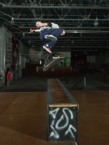 07312007_OllieCoSkatepark_084.jpgw427h570