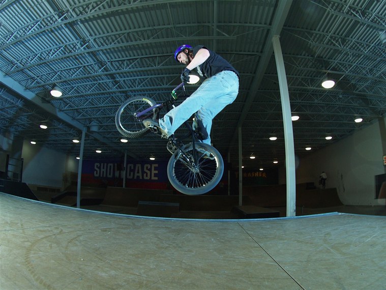 20070317_ShowcaseBMX_010.jpgw759h570