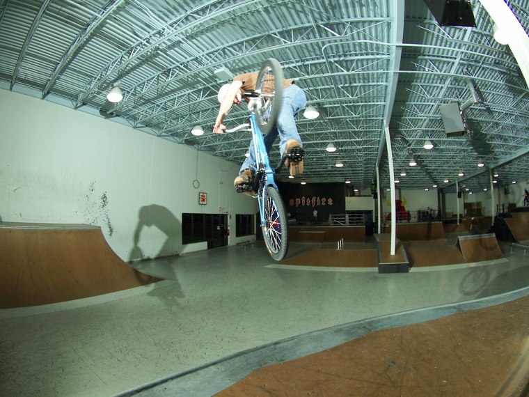 20070317_ShowcaseBMX_102T.jpgw760h570