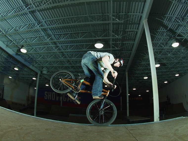 20070317_ShowcaseBMX_030.jpgw760h569