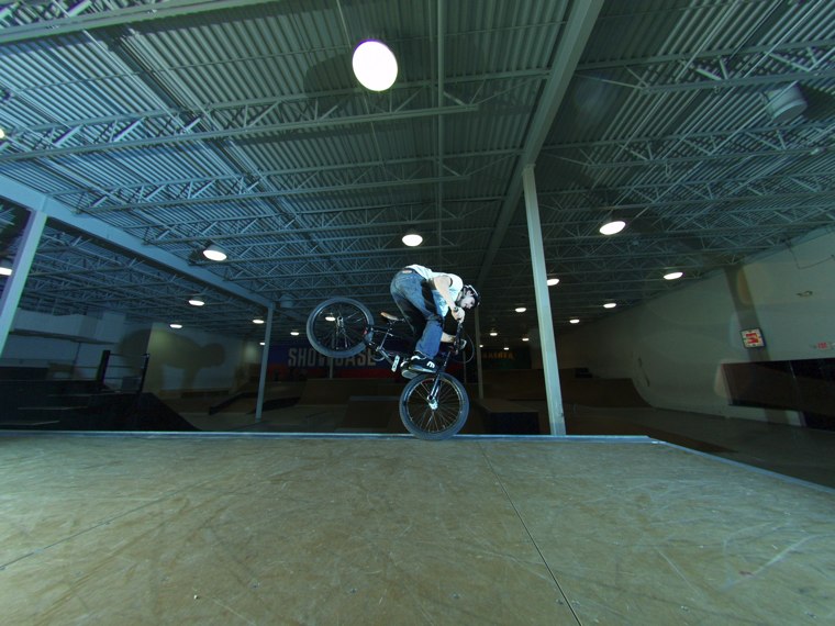 20070317_ShowcaseBMX_009_1.jpgw760h570