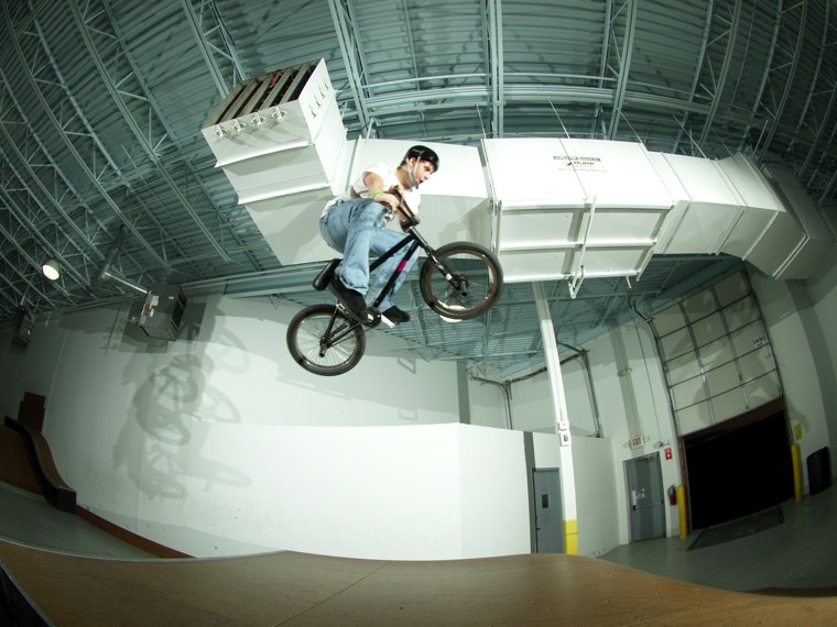 20070325_ShowcaseBMX_034.jpgw760h570
