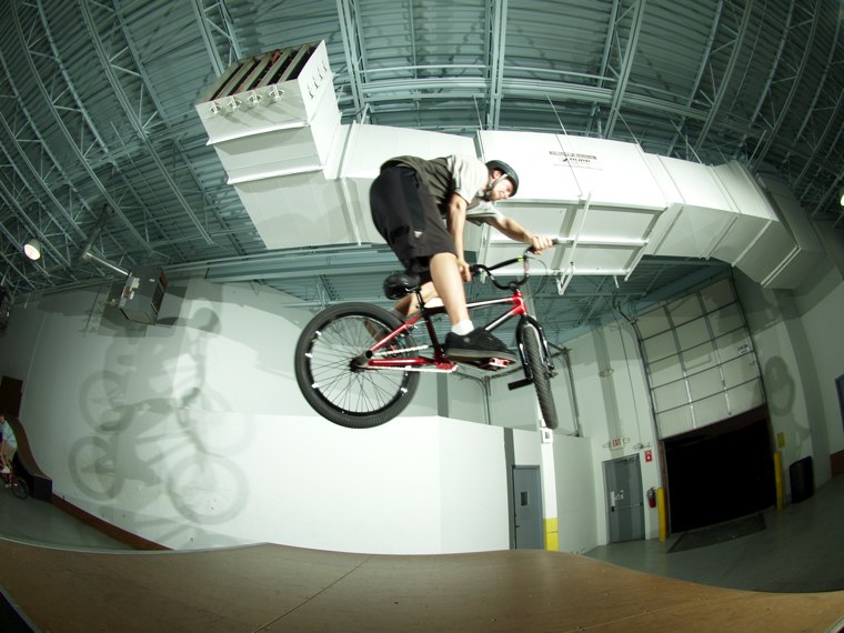20070325_ShowcaseBMX_037.jpgw760h570