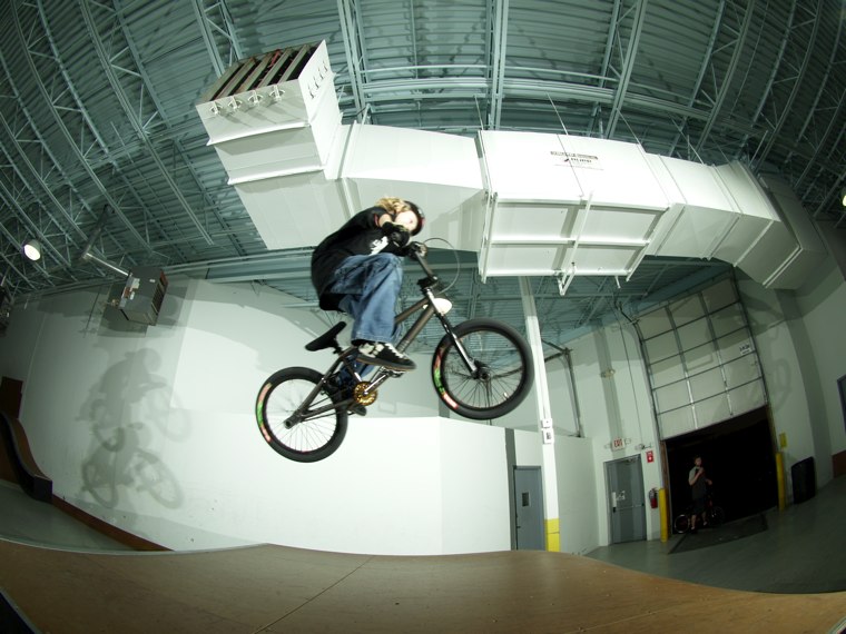 20070325_ShowcaseBMX_040.jpgw760h570